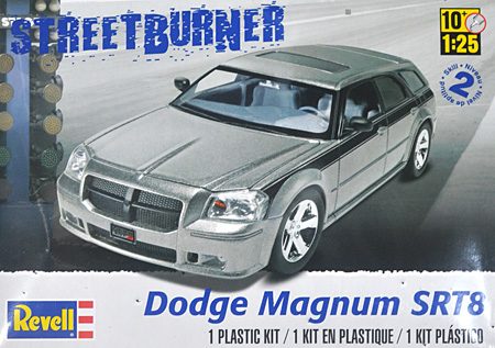 ダッジ マグナム SRT8 (STREET BURNER) プラモデル (Revell 1/24など　カーモデル No.85-4059) 商品画像