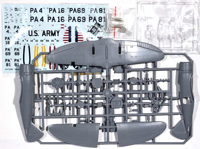 セバスキー P-35 戦闘機 戦前 銀塗装 プラモデル (スペシャルホビー 1/72 エアクラフト プラモデル No.SH72260) 商品画像_1