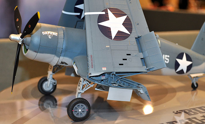 ヴォート F4U-1 コルセア バードケージ プラモデル (タミヤ 1/32 エアークラフトシリーズ No.024) 商品画像_2