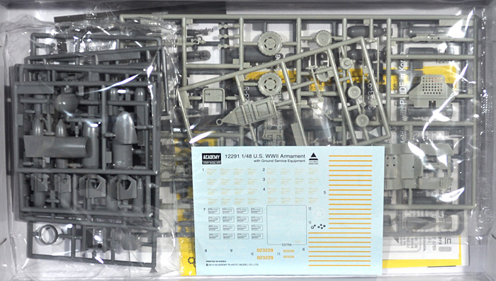 アメリカ軍 WW2 武装セット プラモデル (アカデミー 1/48 Scale Aircrafts No.12291) 商品画像_1