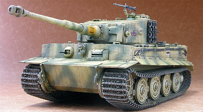 タイガー 1 重戦車 後期型 プラモデル (AFV CLUB 1/48 AFVシリーズ No.AF48001) 商品画像_3