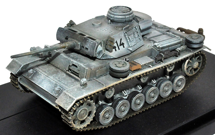 ドイツ 3号戦車 M型 装甲擲弾兵師団 トーテンコップフ ハリコフ 1943 完成品 (ドラゴン 1/72 ドラゴンアーマーシリーズ No.60449) 商品画像_2