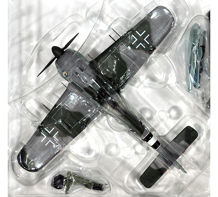 フォッケウルフ Fw190A-6 ホワイト 2 完成品 (ホビーマスター 1/48 エアパワー シリーズ （レシプロ） No.HA7414) 商品画像_1