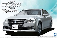 アオシマ 1/24 ザ・ベストカーGT AWS210 クラウン ハイブリッド ロイヤルサルーン G '12