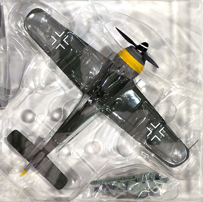 フォッケウルフ Fw190F-9 フォッケウルフ ミュンヘン 1945 完成品 (ホビーマスター 1/48 エアパワー シリーズ （レシプロ） No.HA7416) 商品画像_1