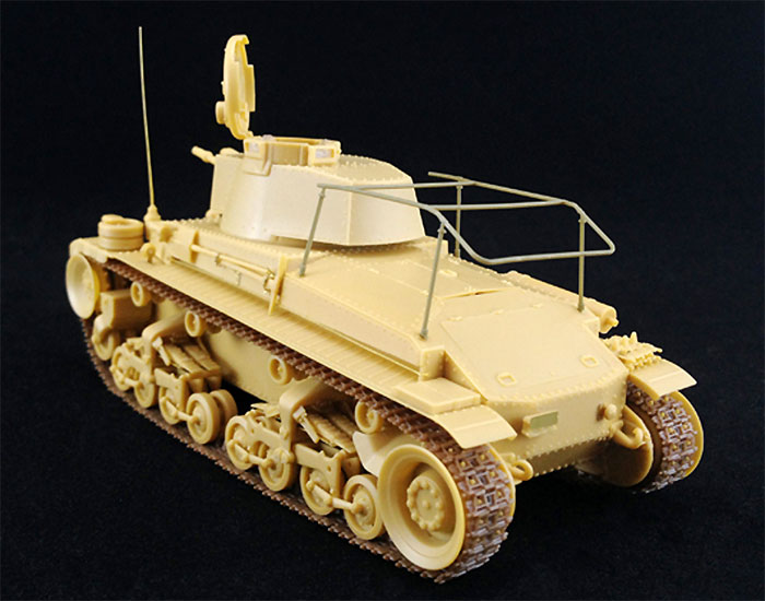 ドイツ シュコダ Pz.BefWg 35(t) 指揮戦車 プラモデル (ブロンコモデル 1/35 AFVモデル No.CB35205) 商品画像_3