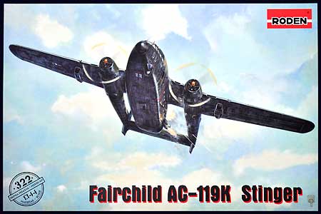 フェアチャイルド AC-119K スティンガー ガンシップ プラモデル (ローデン 1/144 エアクラフト No.322) 商品画像
