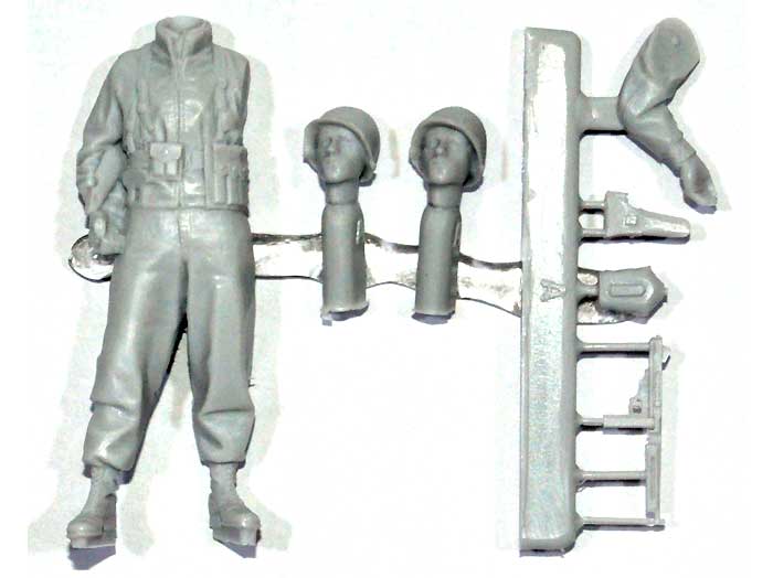 WW2 アメリカ軍 歩兵 (冬装) 2体セット レジン (アルパイン 1/35 フィギュア No.AM35186) 商品画像_1