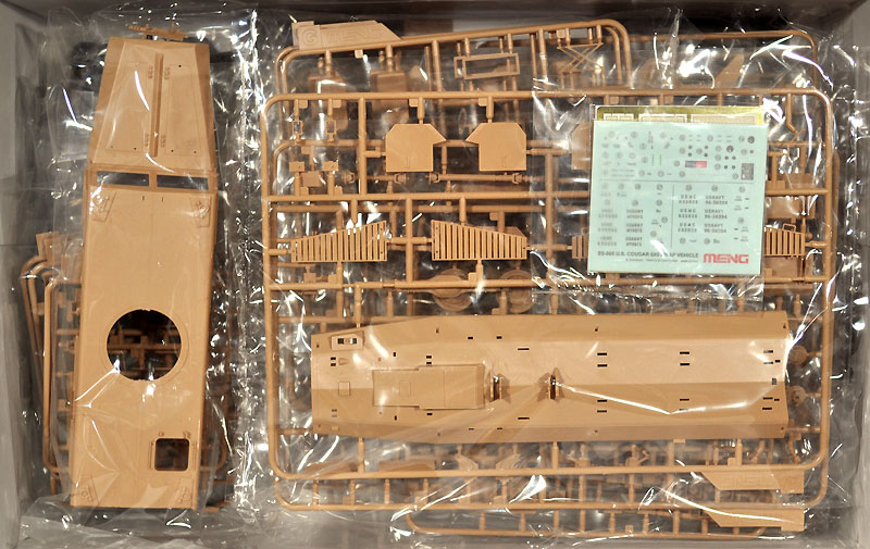 アメリカ クーガー 6×6 耐地雷伏撃防護車 プラモデル (MENG-MODEL 1/35 ステゴザウルス シリーズ No.SS-005) 商品画像_1