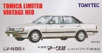 トヨタ マーク 2 ハードトップ グランデ (86年式) (白)