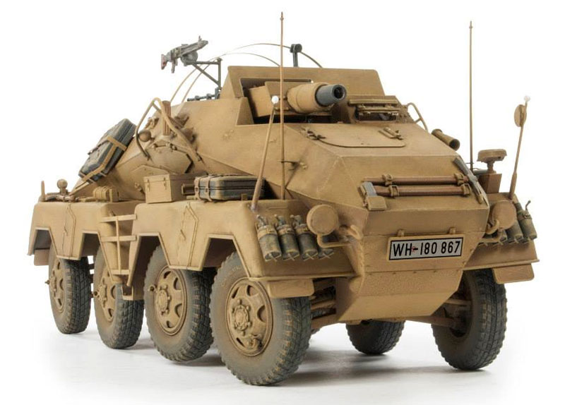 Sd.Kfz.233 8輪重装甲偵察車 7.5cm砲搭載型 プラモデル (AFV CLUB 1/35 AFV シリーズ No.AF35233) 商品画像_2