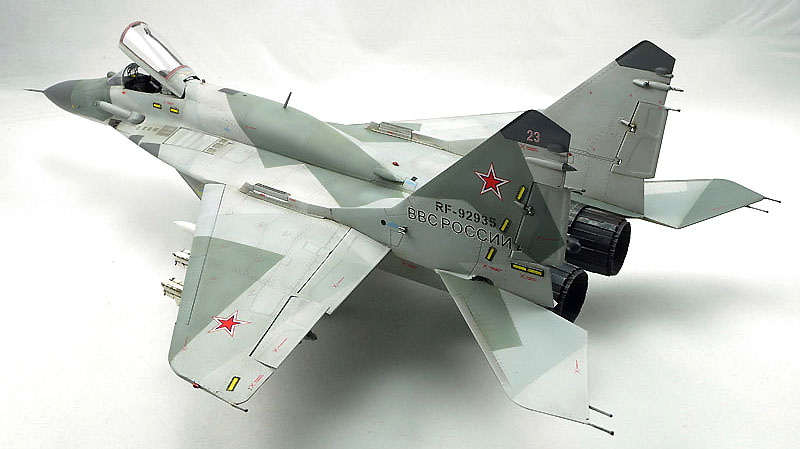 MiG-29 SMT ファルクラム 9-19 プラモデル (グレートウォールホビー 1/48 ミリタリーエアクラフト プラモデル No.L4818) 商品画像_3