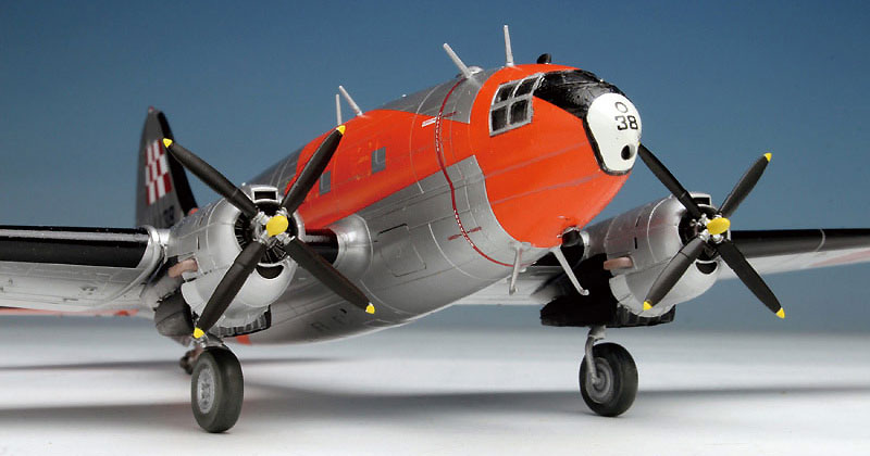 航空自衛隊 C-46 AACS 飛行点検機 プラモデル (プラッツ 1/144 プラスチックモデルキット No.PD-023) 商品画像_2