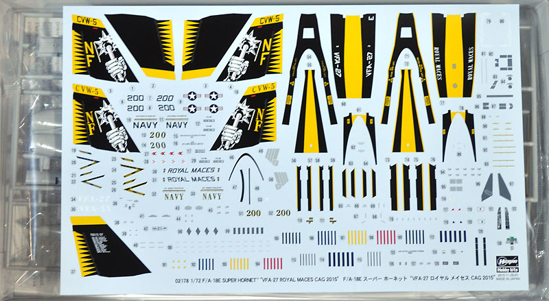 F/A-18E スーパーホーネット VFA-27 ロイヤル メイセス CAG 2015 プラモデル (ハセガワ 1/72 飛行機 限定生産 No.02178) 商品画像_1