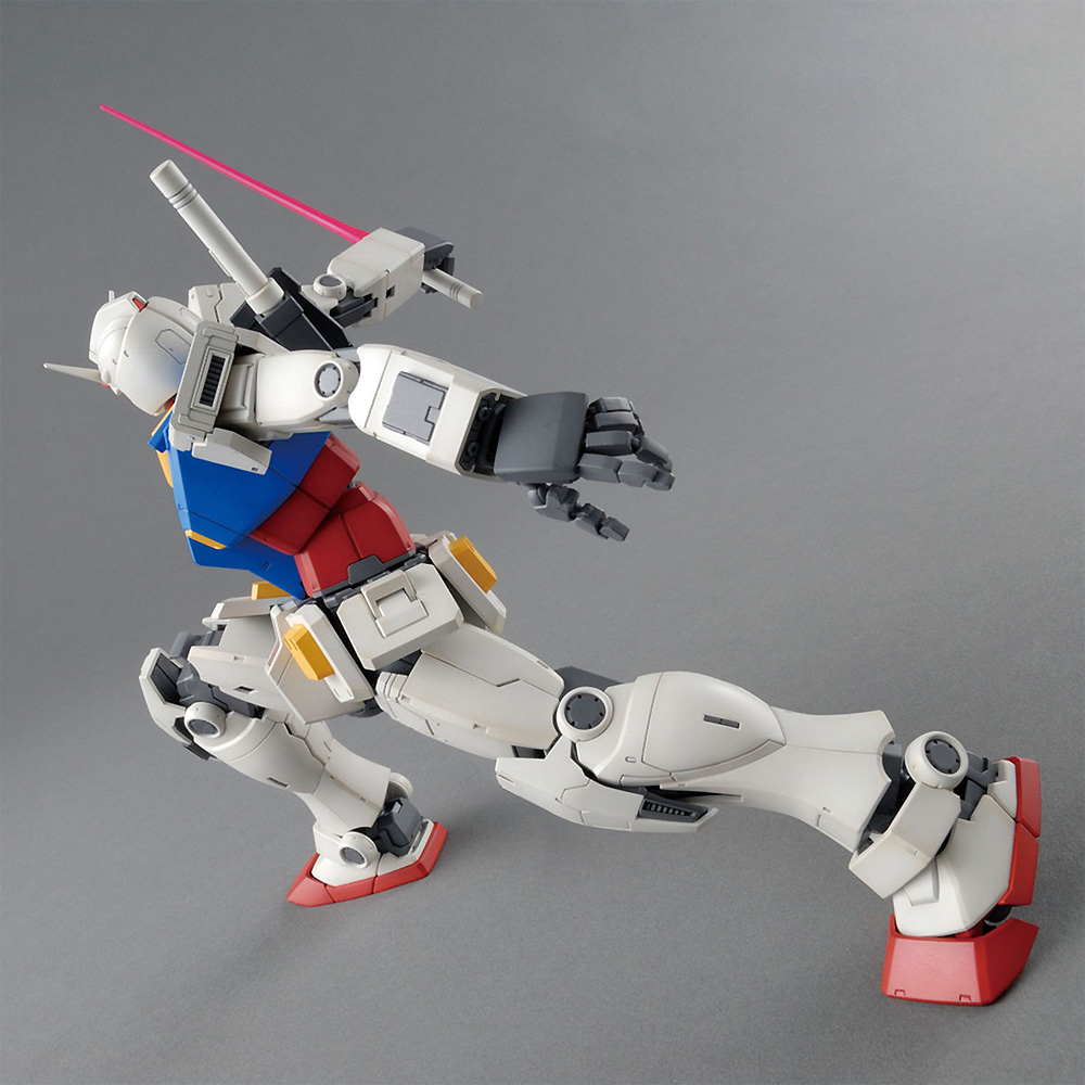 RX-78-02 ガンダム (GUNDAM THE ORIGIN版) プラモデル (バンダイ MASTER GRADE (マスターグレード） No.5062847) 商品画像_4