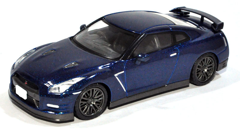 ニッサン GT-R プレミアムエディション 2014モデル (紺) ミニカー (トミーテック トミカリミテッド ヴィンテージ ネオ No.LV-N116a) 商品画像_1
