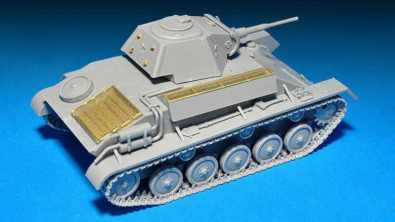 ソビエト T-70M 軽戦車 w/ソビエト戦車兵 プラモデル (ミニアート 1/35 WW2 ミリタリーミニチュア No.35194) 商品画像_3