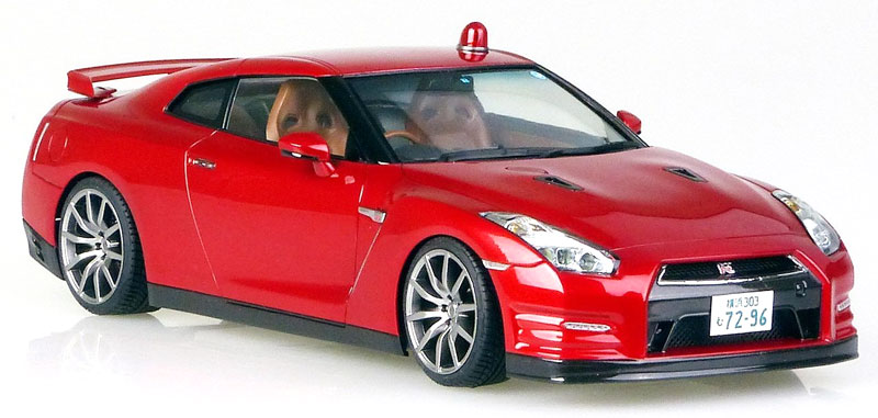 さらば あぶない刑事 R35 GT-R プラモデル (アオシマ 1/24 あぶない刑事 No.003) 商品画像_2