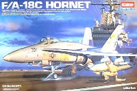 アカデミー 1/32 Scale Aircraft F/A-18C ホーネット