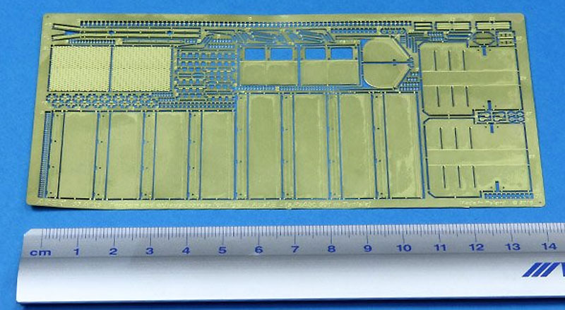 ティーガー1 極初期型 チュニジア フェンダー & 排気管カバー エッチング (アベール 1/35 AFV用エッチングパーツ No.35A125) 商品画像_2