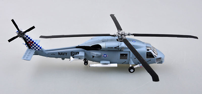 SH-60B シーホーク HS-4 ブラックナイツ 完成品 (イージーモデル 1/72 ウイングド エース （Winged Ace） No.37086) 商品画像_3