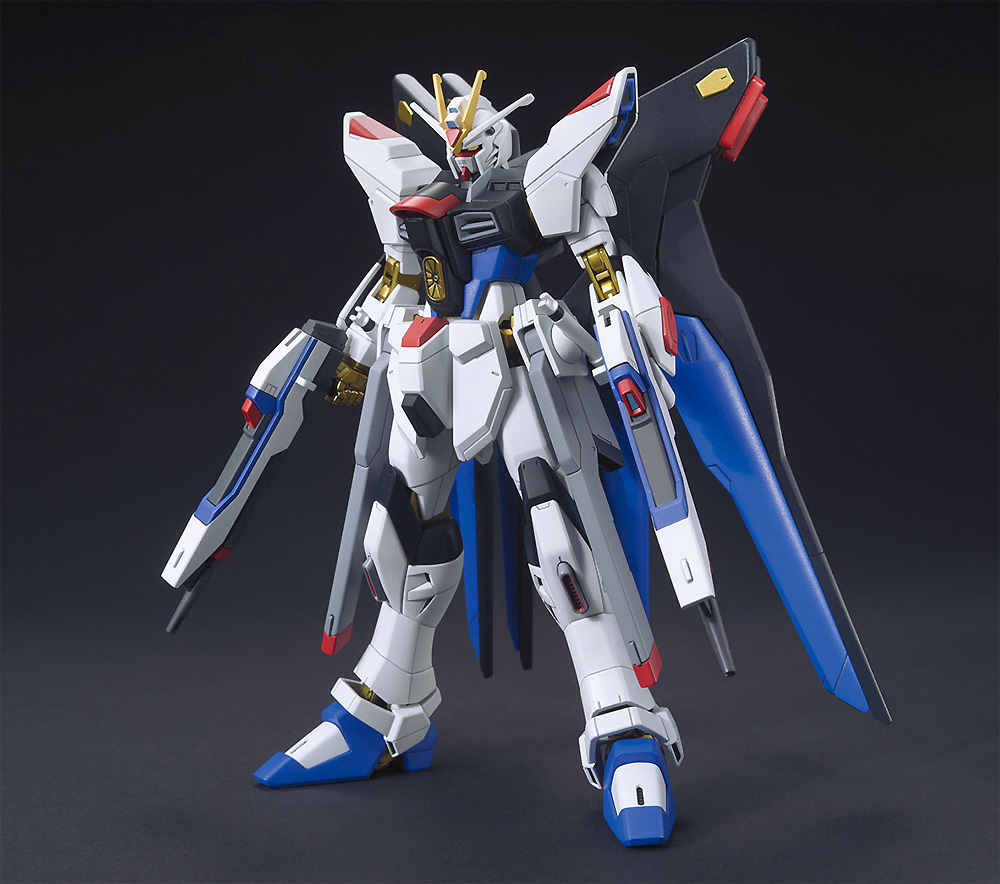 ZGMF-X20A ストライクフリーダムガンダム プラモデル (バンダイ HGCE ハイグレード コズミック・イラ No.201) 商品画像_1