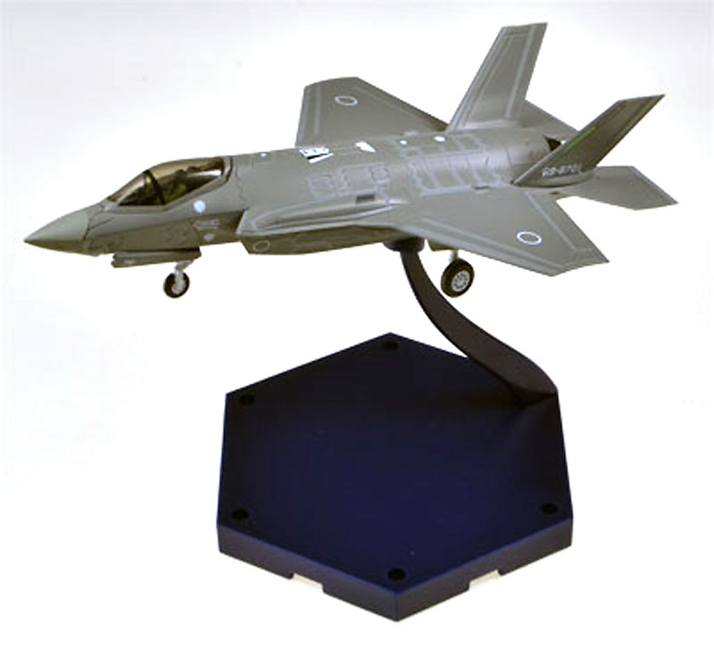 航空自衛隊 F-35A ライトニング 2 プラモデル (童友社 スーパーファイター シリーズ No.003) 商品画像_2