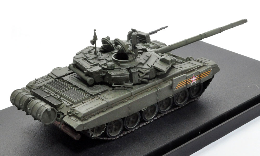 T-90A 主力戦車 赤の広場 対独戦勝記念日パレード 2015年5月9日 完成品 (モデルコレクト 1/72 AFV 完成品モデル No.MODAS72053) 商品画像_3