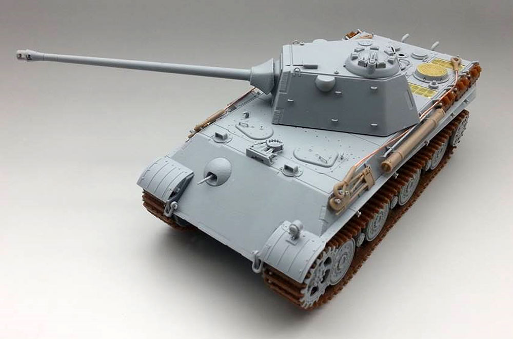 ドイツ パンサー 2 中戦車 プロトタイプデザイン プラモデル (アミュージングホビー 1/35 ミリタリー No.35A012) 商品画像_3