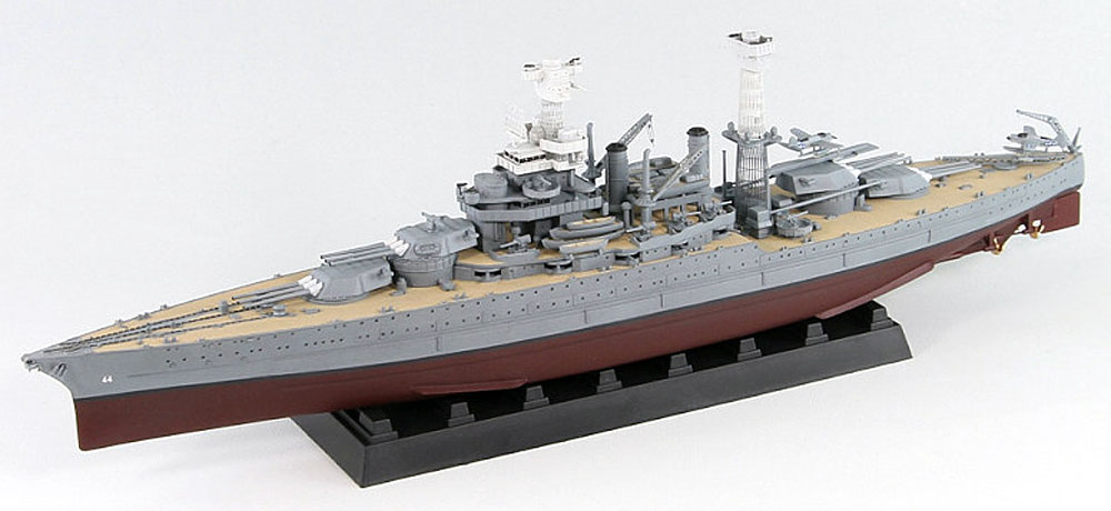 米国海軍 テネシー級戦艦 BB-44 カリフォルニア 1941 (35.6cm金属砲身×12本 & メタル製主砲測距義×8個付き) プラモデル (ピットロード 1/700 スカイウェーブ W シリーズ No.W187SP) 商品画像_2