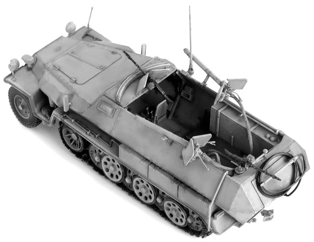 ドイツ Sd.Kfz.251/16 Ausf.C 火炎放射型 プラモデル (ドラゴン 1/35 '39-45' Series No.6864) 商品画像_3