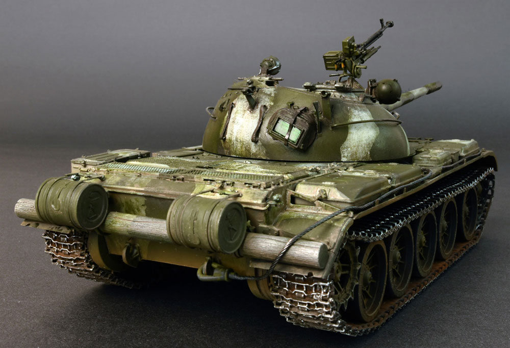 T-54B ソビエト中戦車 初期生産型 フルインテリア プラモデル (ミニアート 1/35 ミリタリーミニチュア No.37011) 商品画像_3
