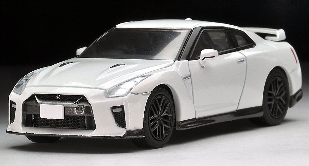 ニッサン GT-R プレミアムエディション 2017 モデル (白) ミニカー (トミーテック トミカリミテッド ヴィンテージ ネオ No.LV-N148c) 商品画像_1