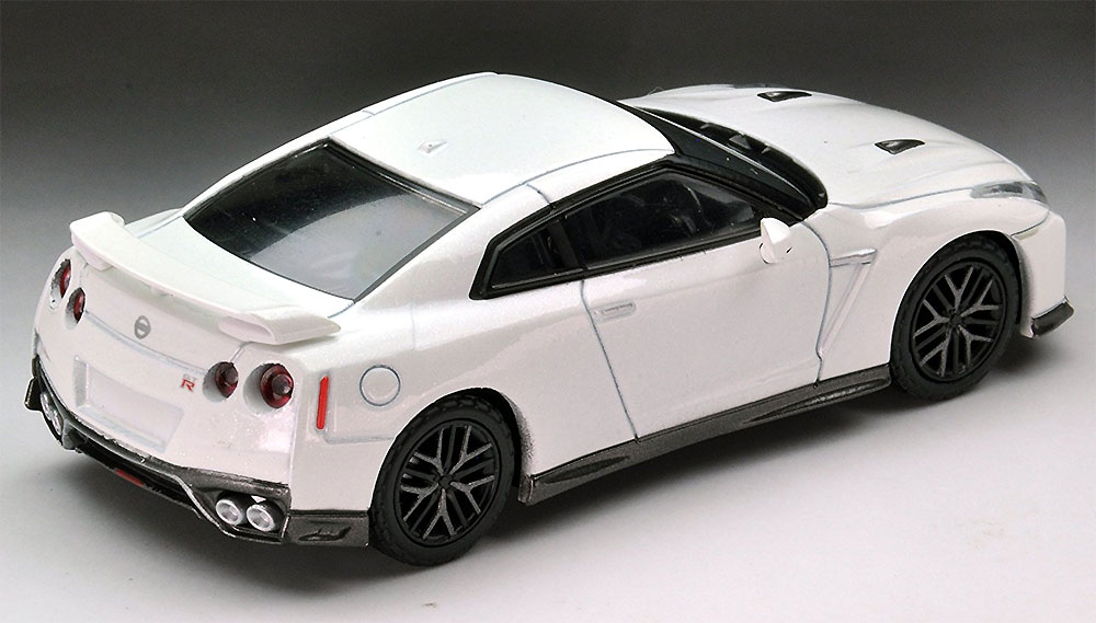 ニッサン GT-R プレミアムエディション 2017 モデル (白) ミニカー (トミーテック トミカリミテッド ヴィンテージ ネオ No.LV-N148c) 商品画像_2