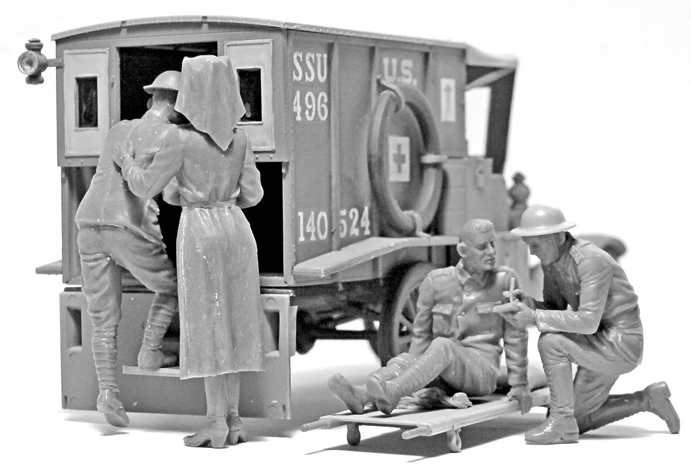 T型フォード 1917 救急車 w/アメリカ衛生兵 プラモデル (ICM 1/35 ミリタリービークル・フィギュア No.35662) 商品画像_4