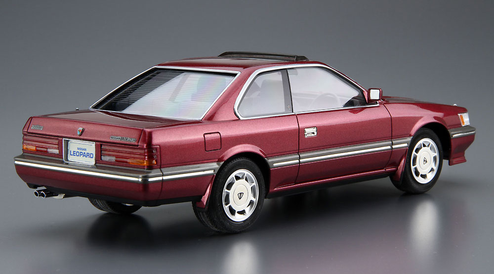 ニッサン UF31 レパード 3.0 アルティマ '86 プラモデル (アオシマ 1/24 ザ・モデルカー No.旧061) 商品画像_3