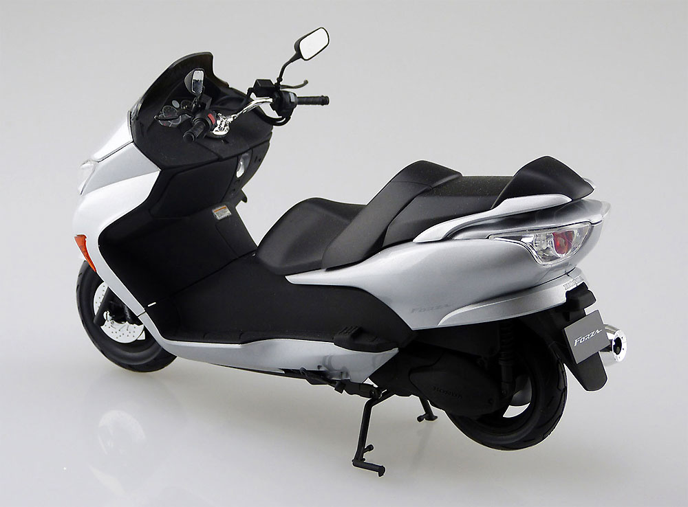 ホンダ フォルツァ プラモデル (アオシマ ザ バイク No.旧050) 商品画像_3