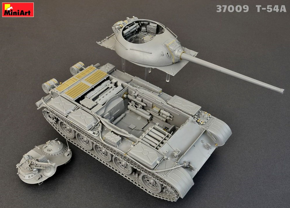 T-54A フルインテリア プラモデル (ミニアート 1/35 ミリタリーミニチュア No.37009) 商品画像_1