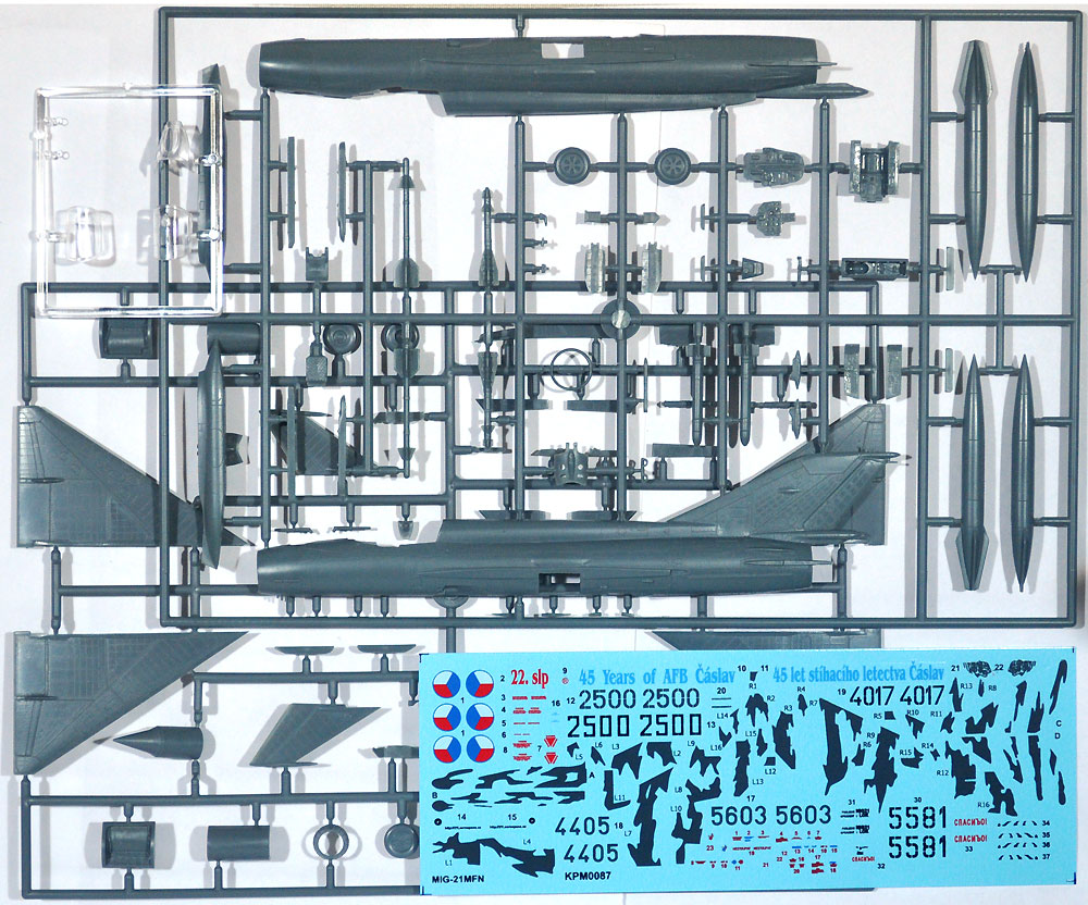 MiG-21MF フィッシュベッド チェコ空軍 プラモデル (KPモデル 1/72 エアクラフト プラモデル No.KPM0087) 商品画像_1