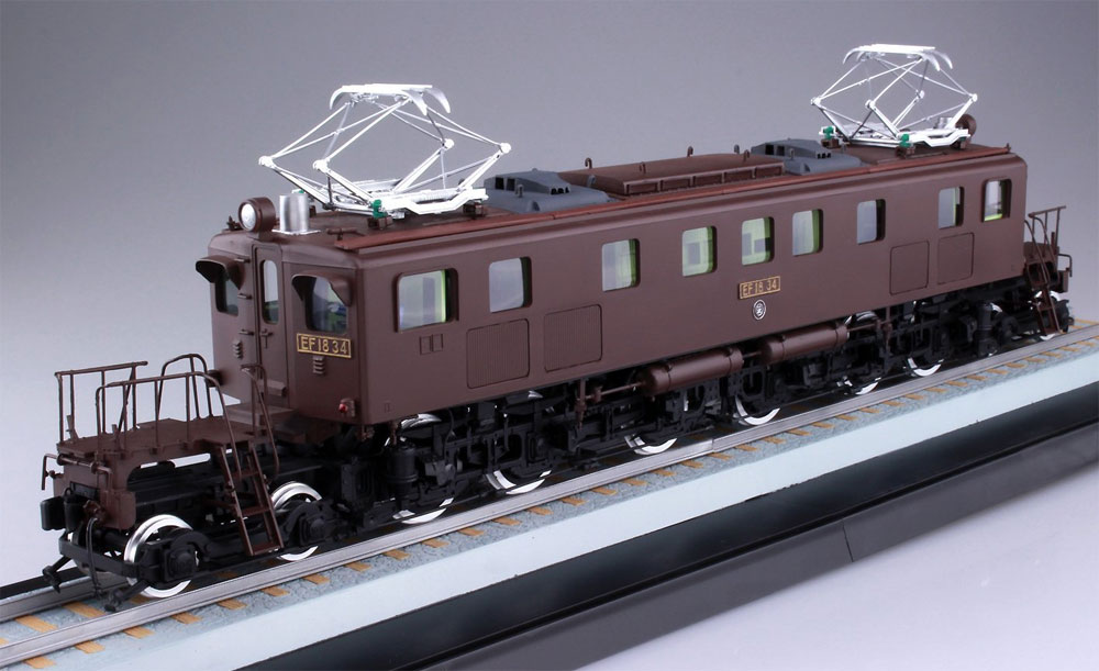 電気機関車 EF18 プラモデル (アオシマ 1/50　電気機関車シリーズ No.002) 商品画像_1