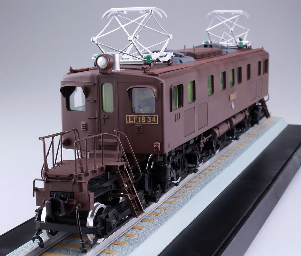 電気機関車 EF18 プラモデル (アオシマ 1/50　電気機関車シリーズ No.002) 商品画像_3