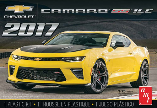 2017 シボレー カマロ SS 1LE プラモデル (amt 1/25 カーモデル No.AMT1074) 商品画像