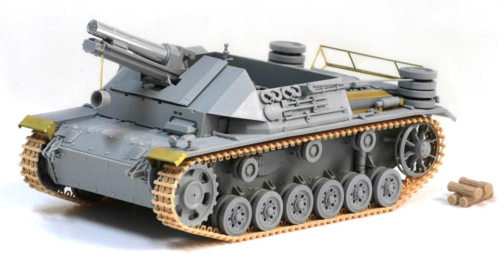 ドイツアフリカ軍団 15cm s.I.G.33 3号戦車H型車体 プラモデル (ドラゴン 1/35 39-45 Series No.6904) 商品画像_3