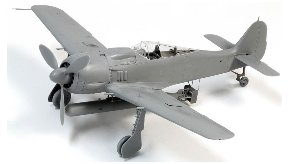 フォッケウルフ Fw190A-5/U14 雷撃機 プラモデル (ドラゴン 1/48 Master Series No.5569) 商品画像_3