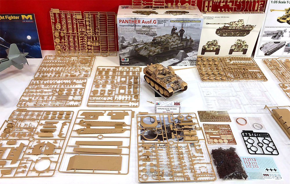 パンターG型 前期/後期型 w/フルインテリア プラモデル (ライ フィールド モデル 1/35 AFV No.RM-5016) 商品画像_1