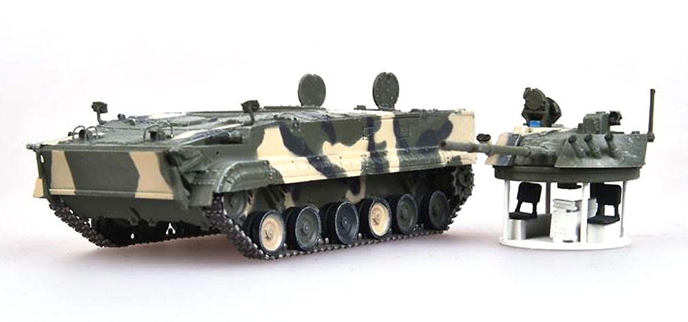ロシア BMP-3 歩兵戦闘車 対独戦勝記念日パレード 2010年 完成品 (モデルコレクト 1/72 AFV 完成品モデル No.MODAS72091) 商品画像_2