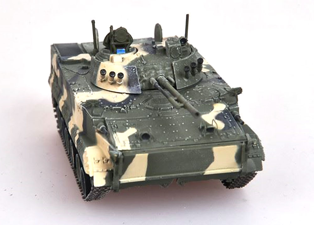 ロシア BMP-3 歩兵戦闘車 対独戦勝記念日パレード 2010年 完成品 (モデルコレクト 1/72 AFV 完成品モデル No.MODAS72091) 商品画像_3