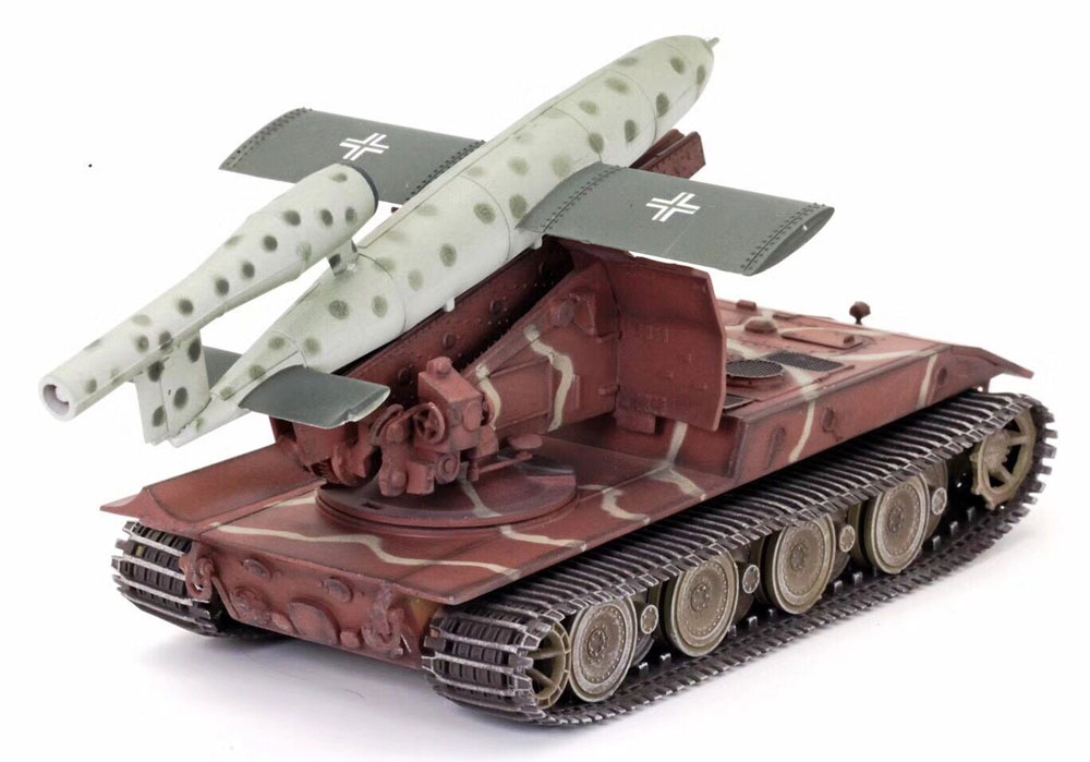 ドイツ E-100 ウェポンキャリアー w/V1 ミサイルランチャー 1946年 (迷彩) 完成品 (モデルコレクト 1/72 AFV 完成品モデル No.MODAS72100) 商品画像_2