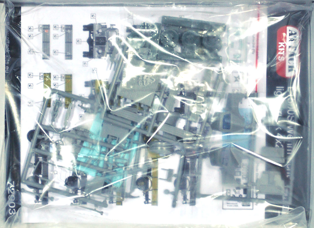 ドイツ陸軍 L1500S 軽カーゴトラック 4×2 プラモデル (アタック 1/72 AFV シリーズ No.72903) 商品画像_1