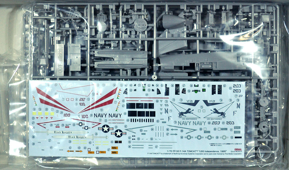 アメリカ海軍 F-14A トムキャット USS インディペンデンス 1995 プラモデル (ファインモールド 1/72 航空機 No.FP032) 商品画像_1